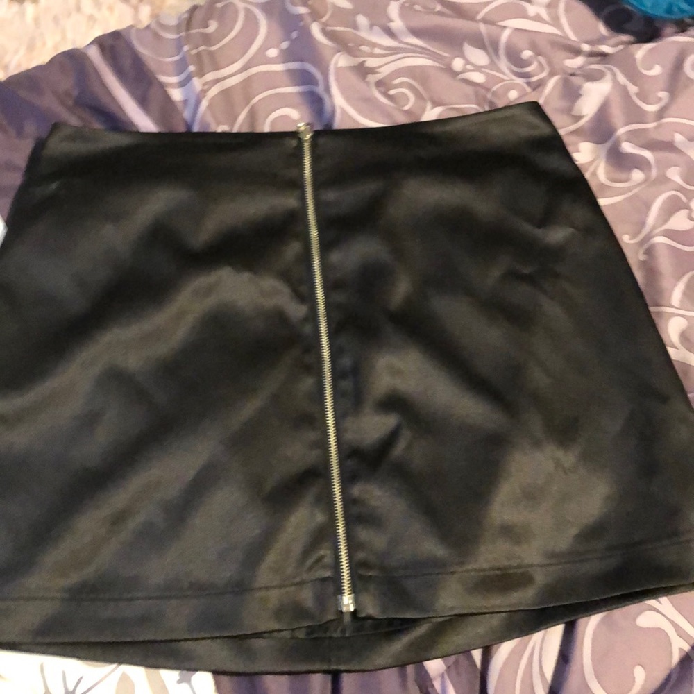 Black skirt
